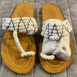 Free People Libre Slip-On sandal. Size 8 NIB